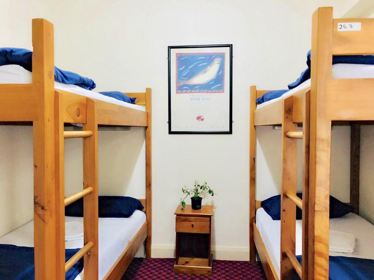 Criterion Art Deco Backpackers Hostel เนเปียร์ ภายนอก รูปภาพ